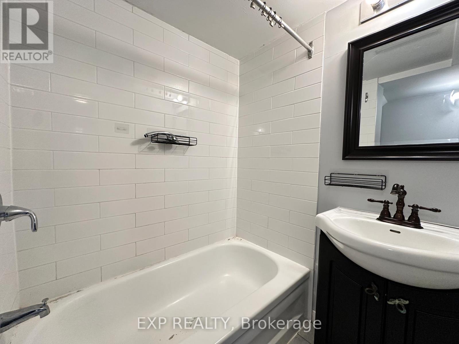20-22 Charlotte Street, Belleville, Ontario  K8P 1E2 - Photo 20 - X13115282