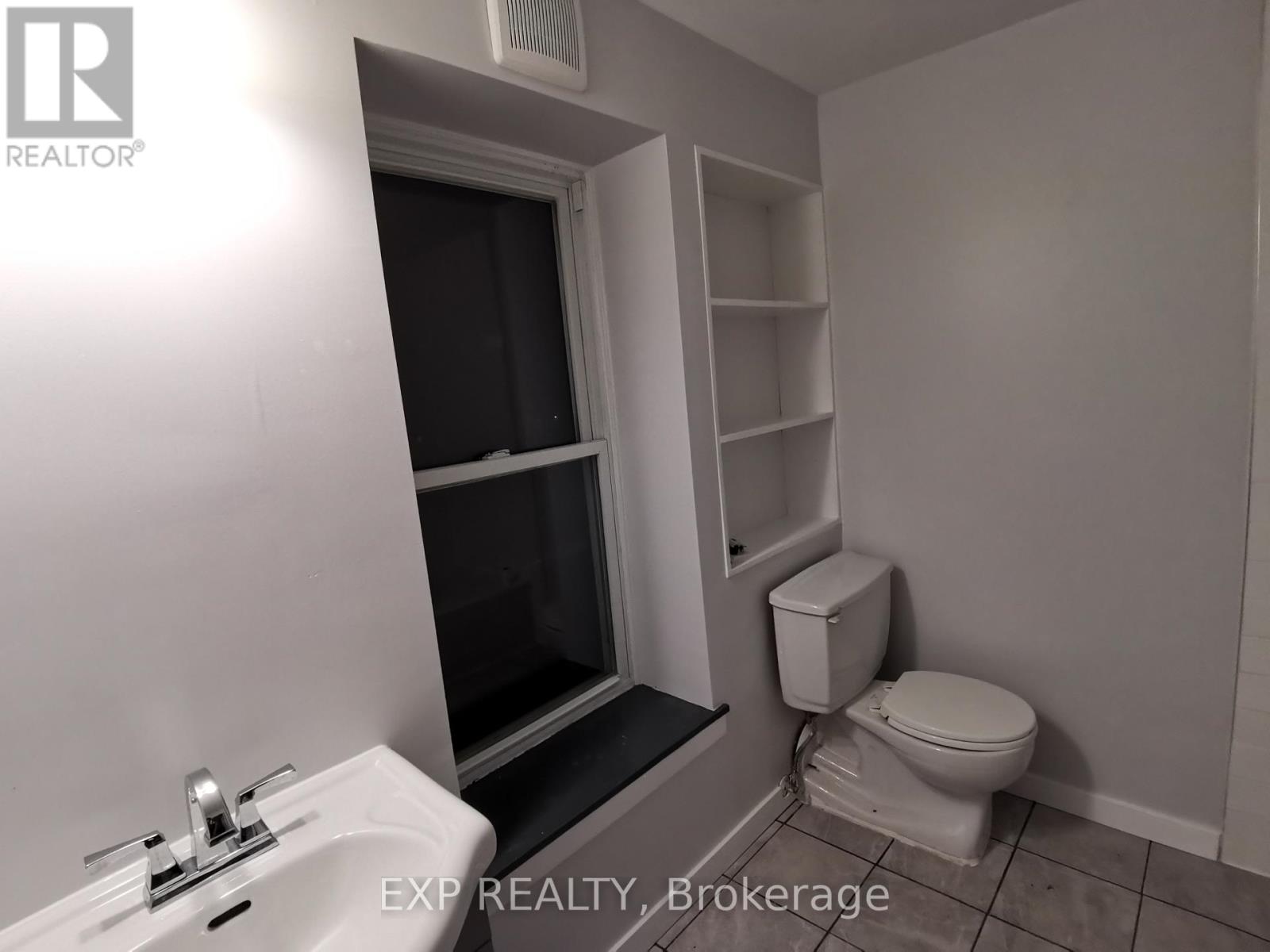 20-22 Charlotte Street, Belleville, Ontario  K8P 1E2 - Photo 28 - X13115282