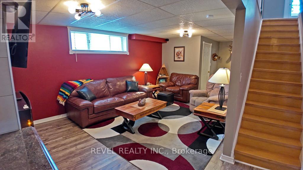 101 Bloor Avenue, Timmins, Ontario  P0N 1H0 - Photo 32 - T13115258