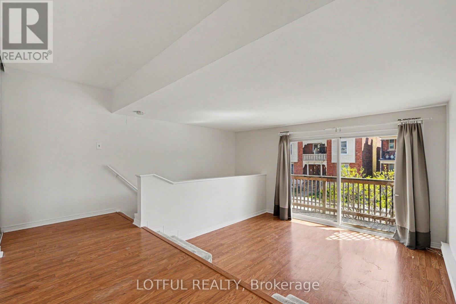 2 - 72 Spadina Avenue, Ottawa, Ontario  K1Y 2C1 - Photo 3 - X13115154