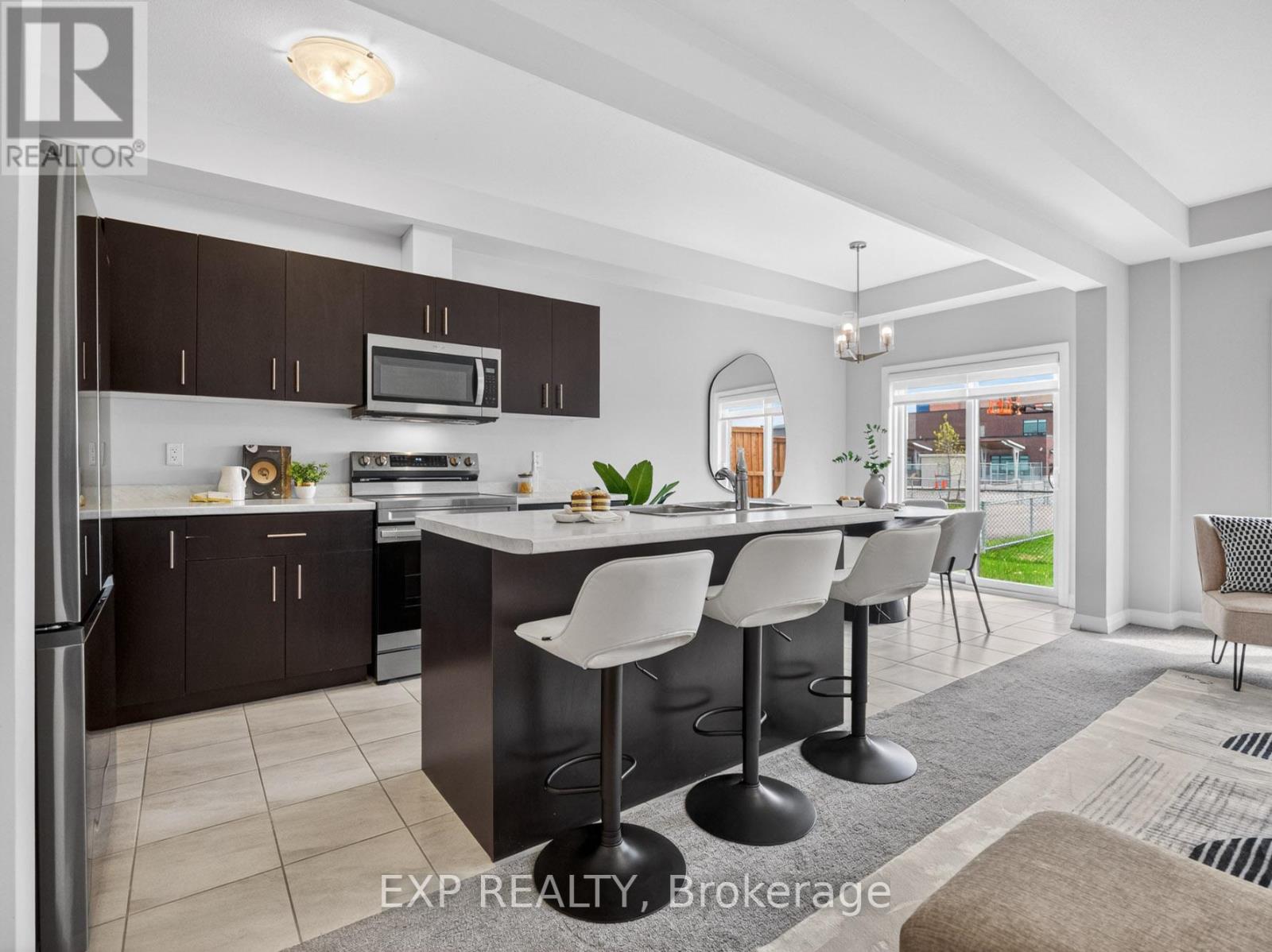 7372 Marvel Drive, Niagara Falls, Ontario  L2H 3V5 - Photo 6 - X13115166