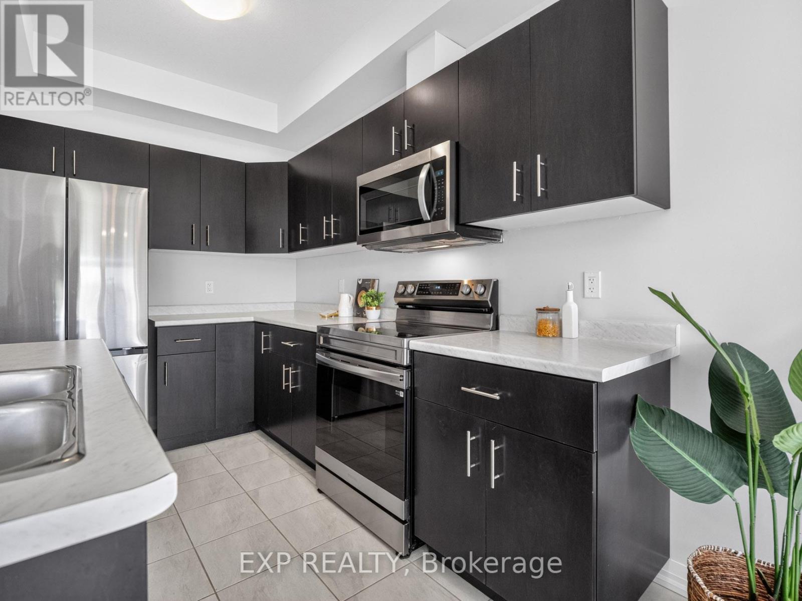 7372 Marvel Drive, Niagara Falls, Ontario  L2H 3V5 - Photo 7 - X13115166