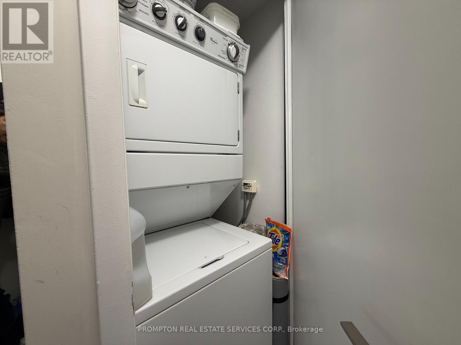 1801 - 215 Fort York Boulevard, Toronto, Ontario  M5V 4A2 - Photo 10 - C13115176