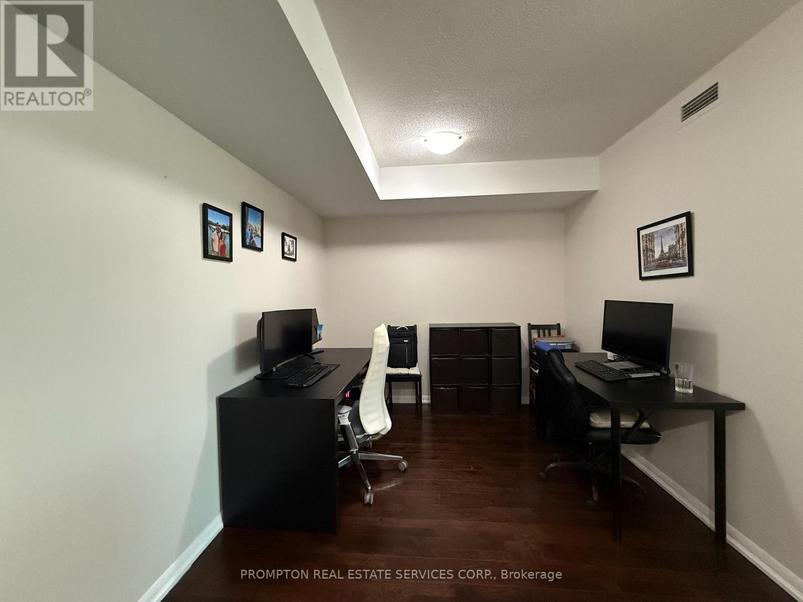 1801 - 215 Fort York Boulevard, Toronto, Ontario  M5V 4A2 - Photo 8 - C13115176