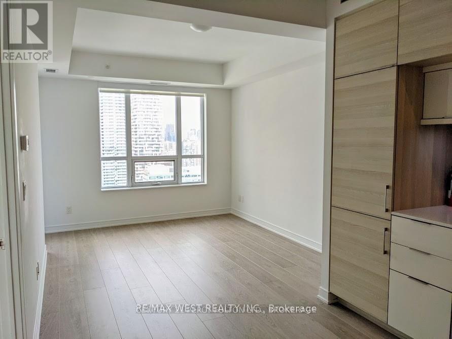 2903 - 88 Scott Street, Toronto, Ontario  M5E 0A9 - Photo 3 - C13115194