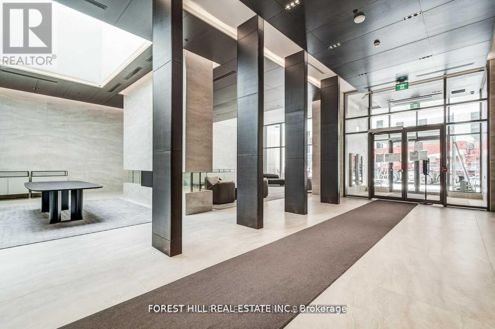5602 - 2221 Yonge Street, Toronto, Ontario  M4S 2B4 - Photo 2 - C13115230