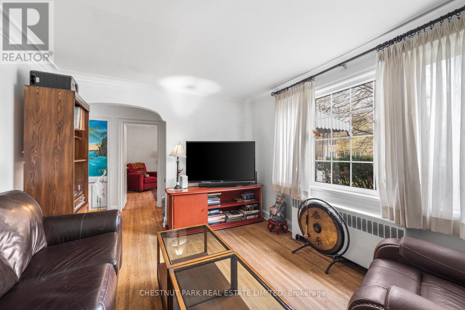 26 Roberta Drive, Toronto, Ontario  M6A 2J5 - Photo 12 - C13115248