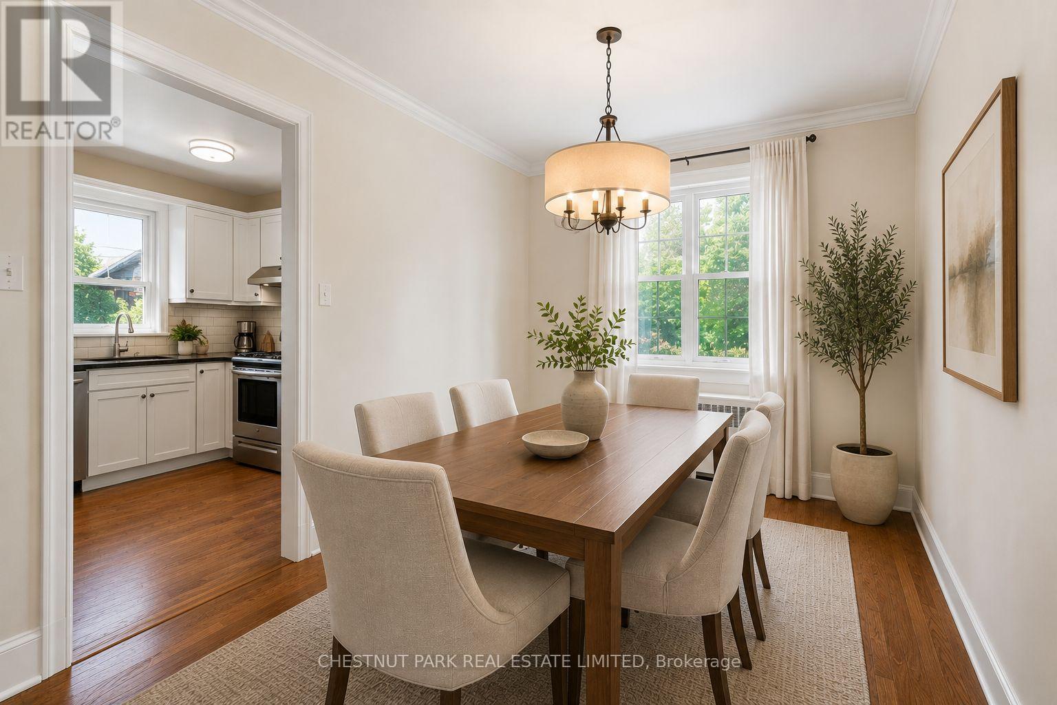 26 Roberta Drive, Toronto, Ontario  M6A 2J5 - Photo 17 - C13115248