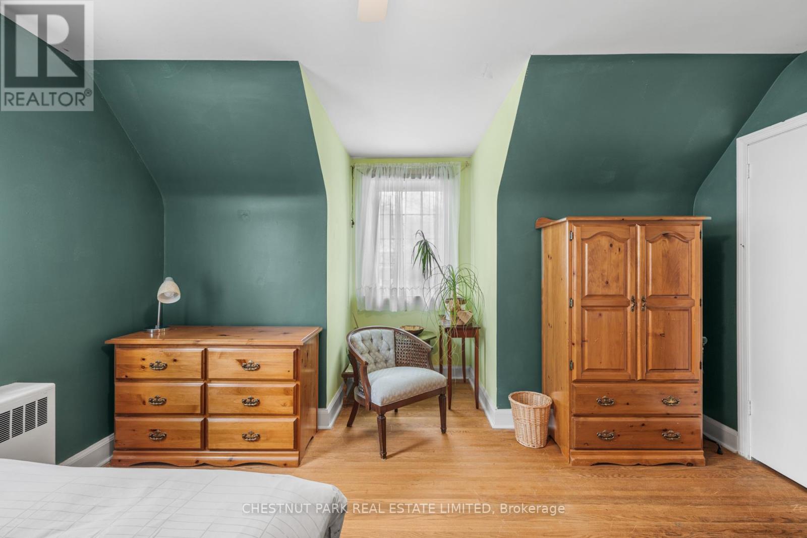 26 Roberta Drive, Toronto, Ontario  M6A 2J5 - Photo 22 - C13115248