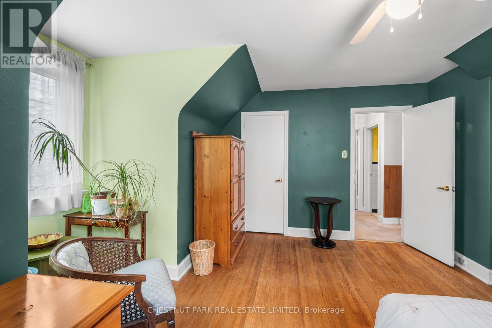 26 Roberta Drive, Toronto, Ontario  M6A 2J5 - Photo 23 - C13115248