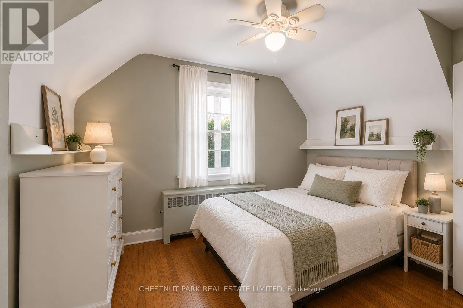 26 Roberta Drive, Toronto, Ontario  M6A 2J5 - Photo 24 - C13115248