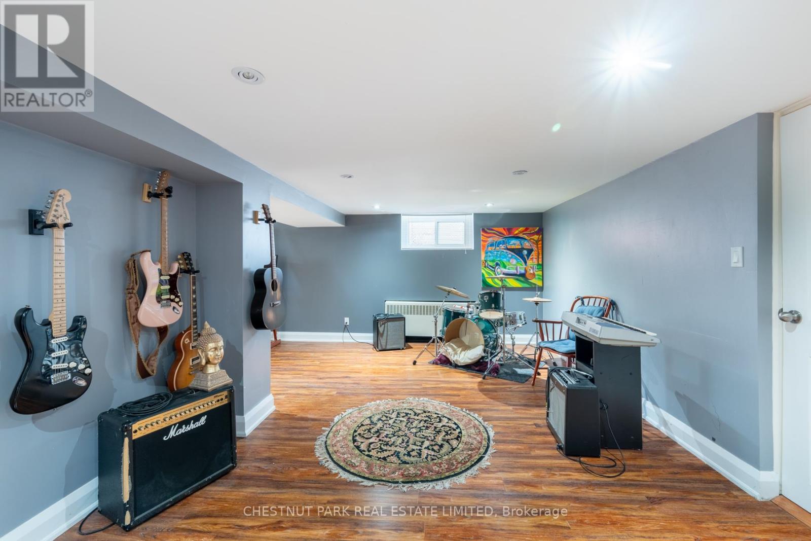 26 Roberta Drive, Toronto, Ontario  M6A 2J5 - Photo 33 - C13115248
