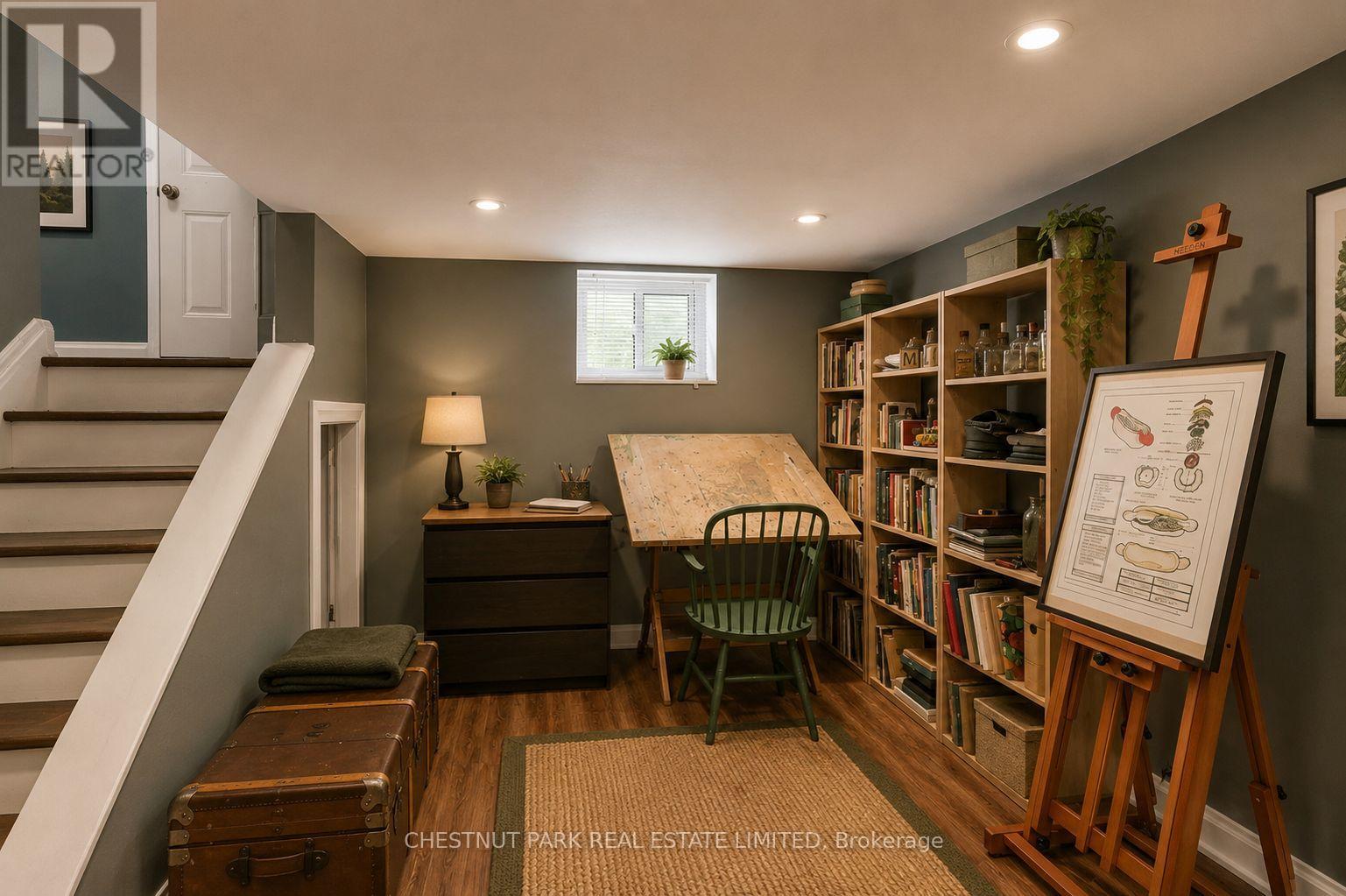 26 Roberta Drive, Toronto, Ontario  M6A 2J5 - Photo 35 - C13115248
