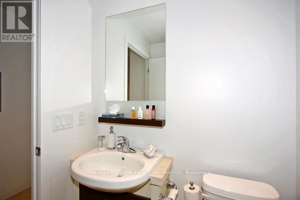 2611 - 218 Queens Quay W, Toronto, Ontario  M5J 2Y6 - Photo 13 - C13115274