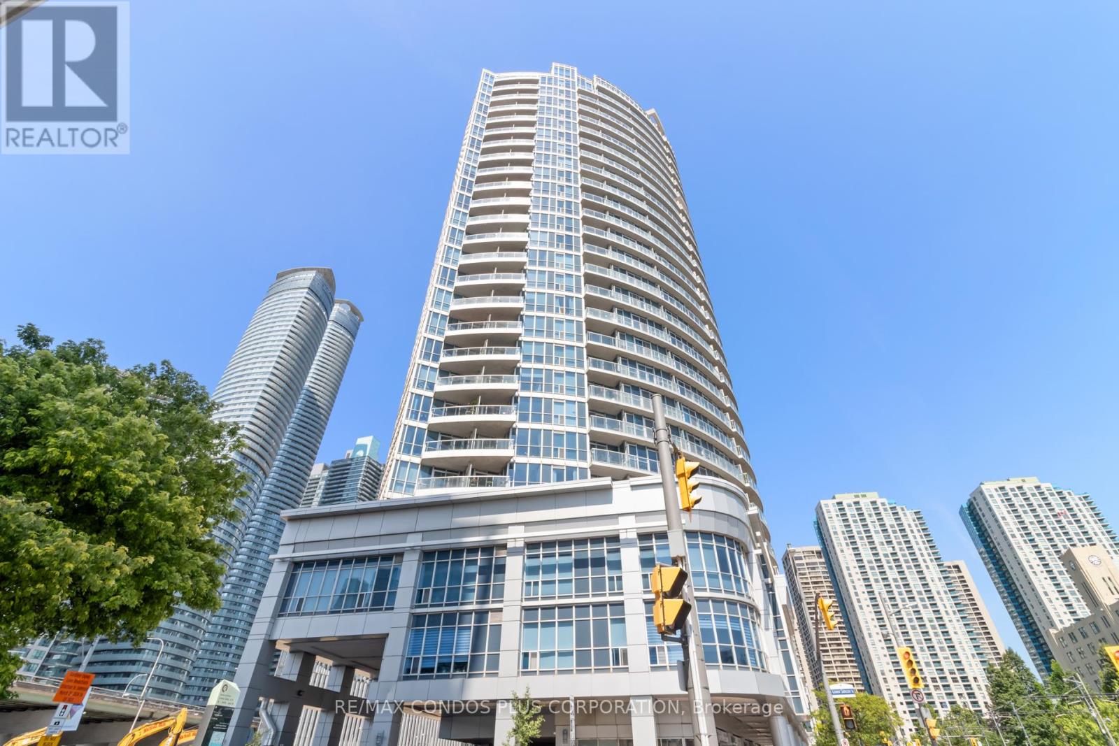 2611 - 218 Queens Quay W, Toronto, Ontario  M5J 2Y6 - Photo 2 - C13115274