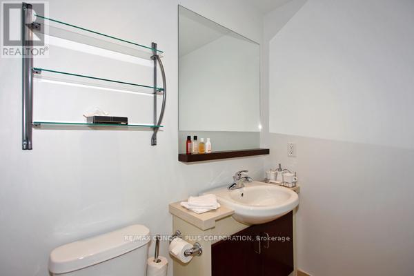 2611 - 218 Queens Quay W, Toronto, Ontario  M5J 2Y6 - Photo 30 - C13115274