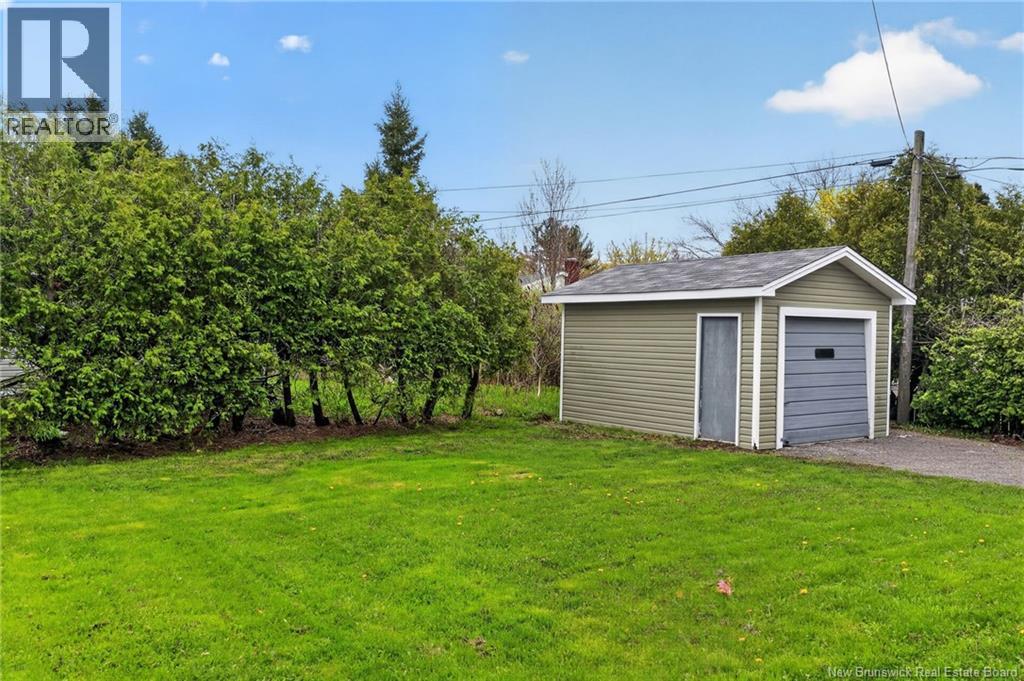 129 Drummond, Moncton, New Brunswick  E1A 2Z5 - Photo 5 - NB139293