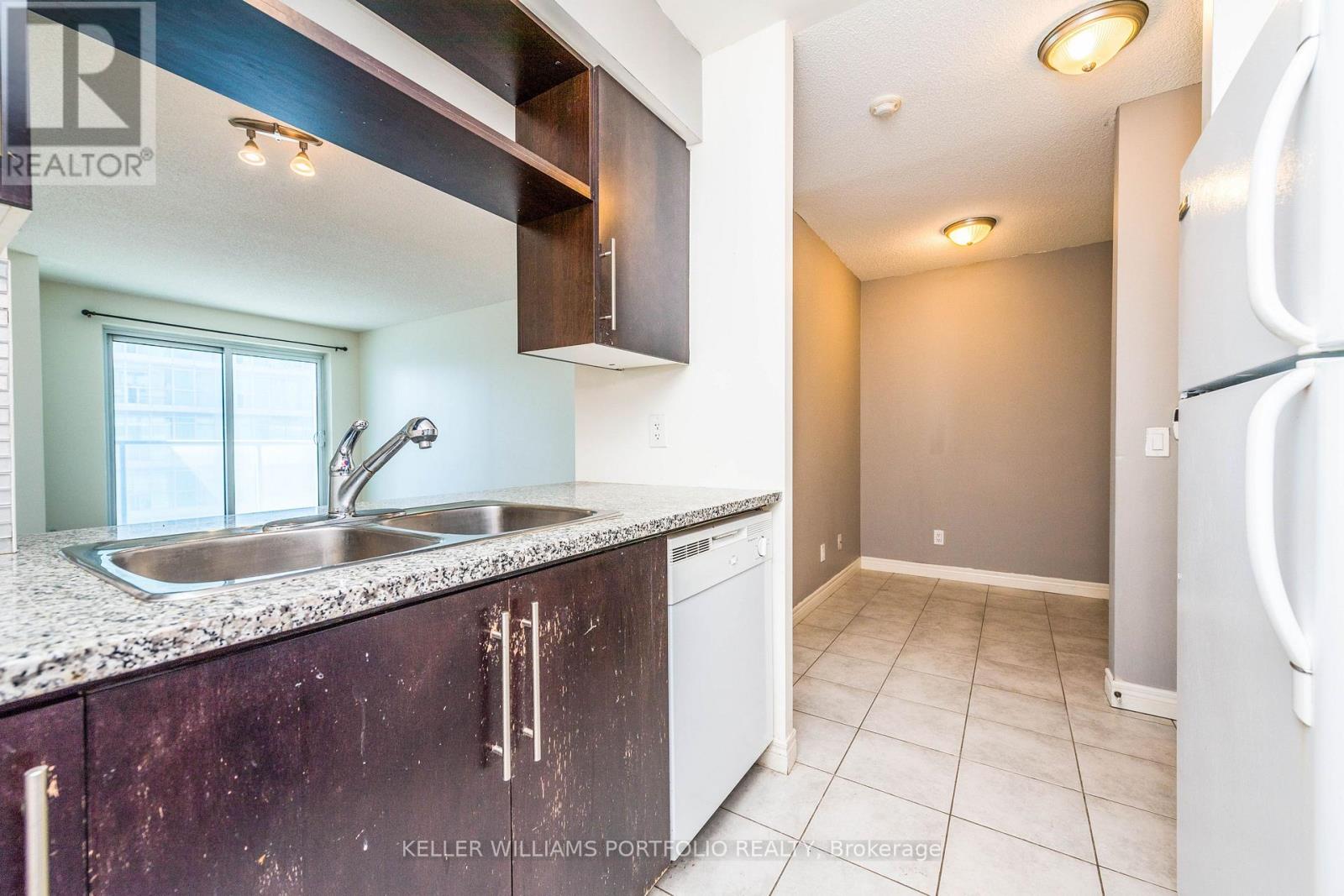806 - 70 Town Centre Court, Toronto, Ontario  M1P 0B2 - Photo 10 - E13115216