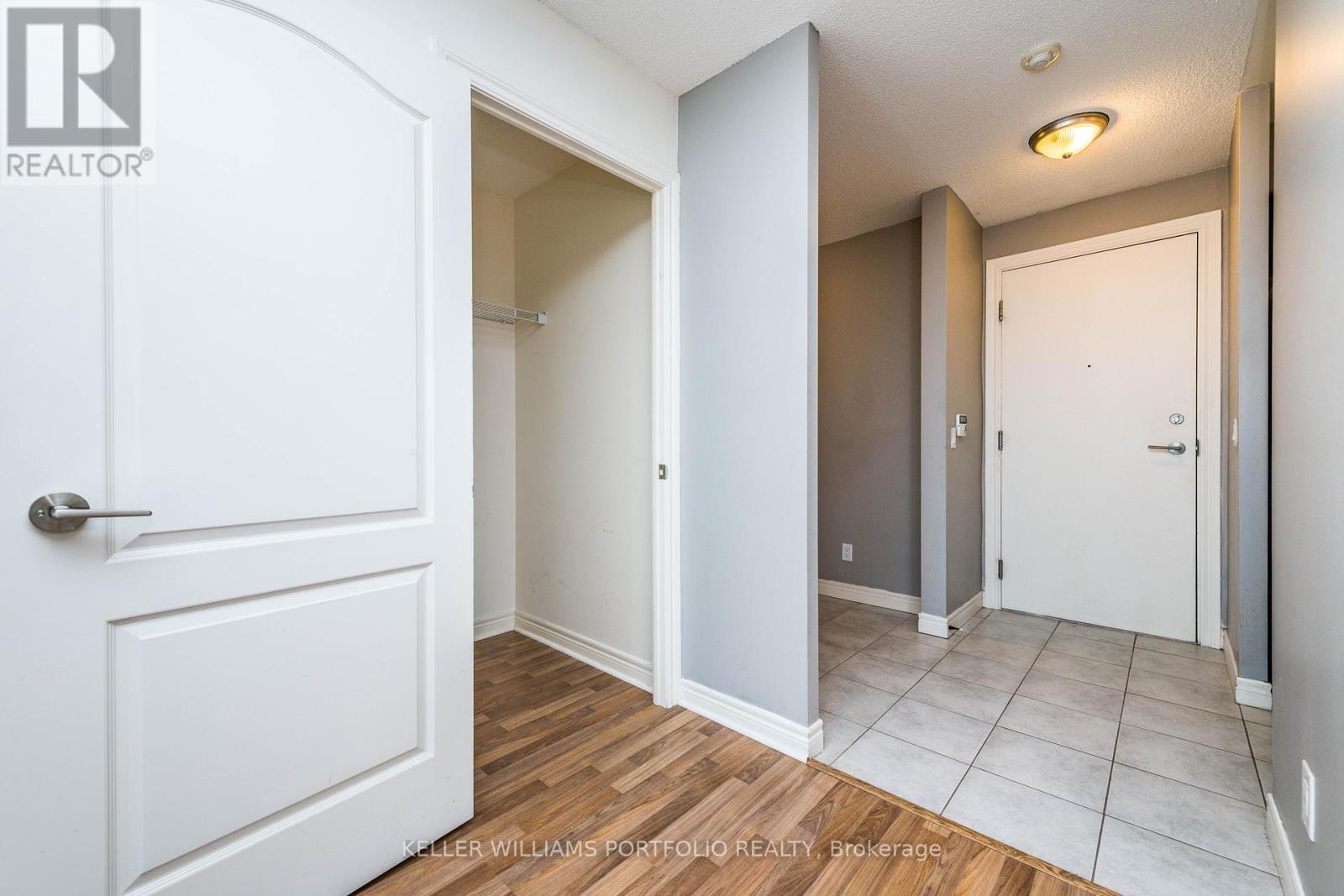 806 - 70 Town Centre Court, Toronto, Ontario  M1P 0B2 - Photo 11 - E13115216