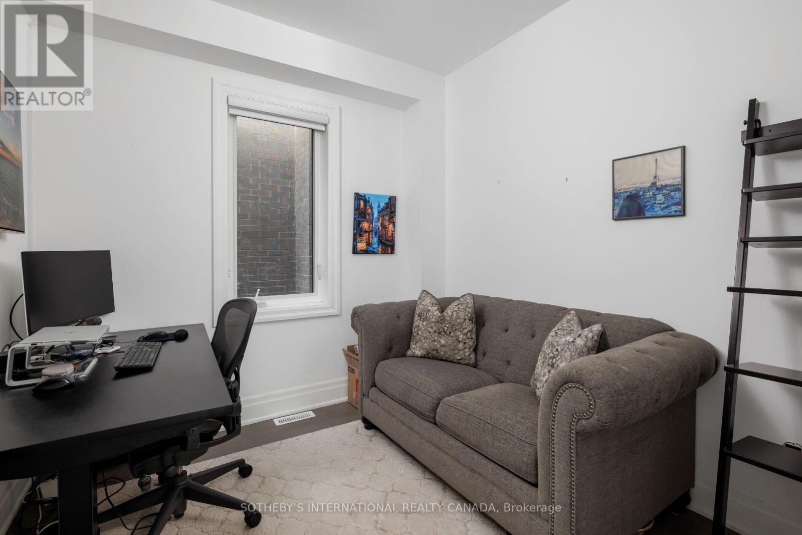 64 Closson Drive, Whitby, Ontario  L1P 0M9 - Photo 7 - E13115276