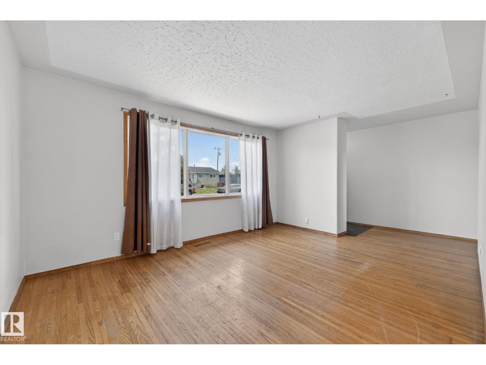 13412 108 St Nw, Edmonton, Alberta  T5E 4X6 - Photo 4 - E4487108