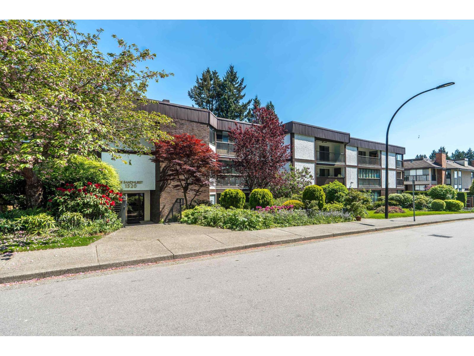 105 1520 VIDAL STREET, White Rock, British Columbia