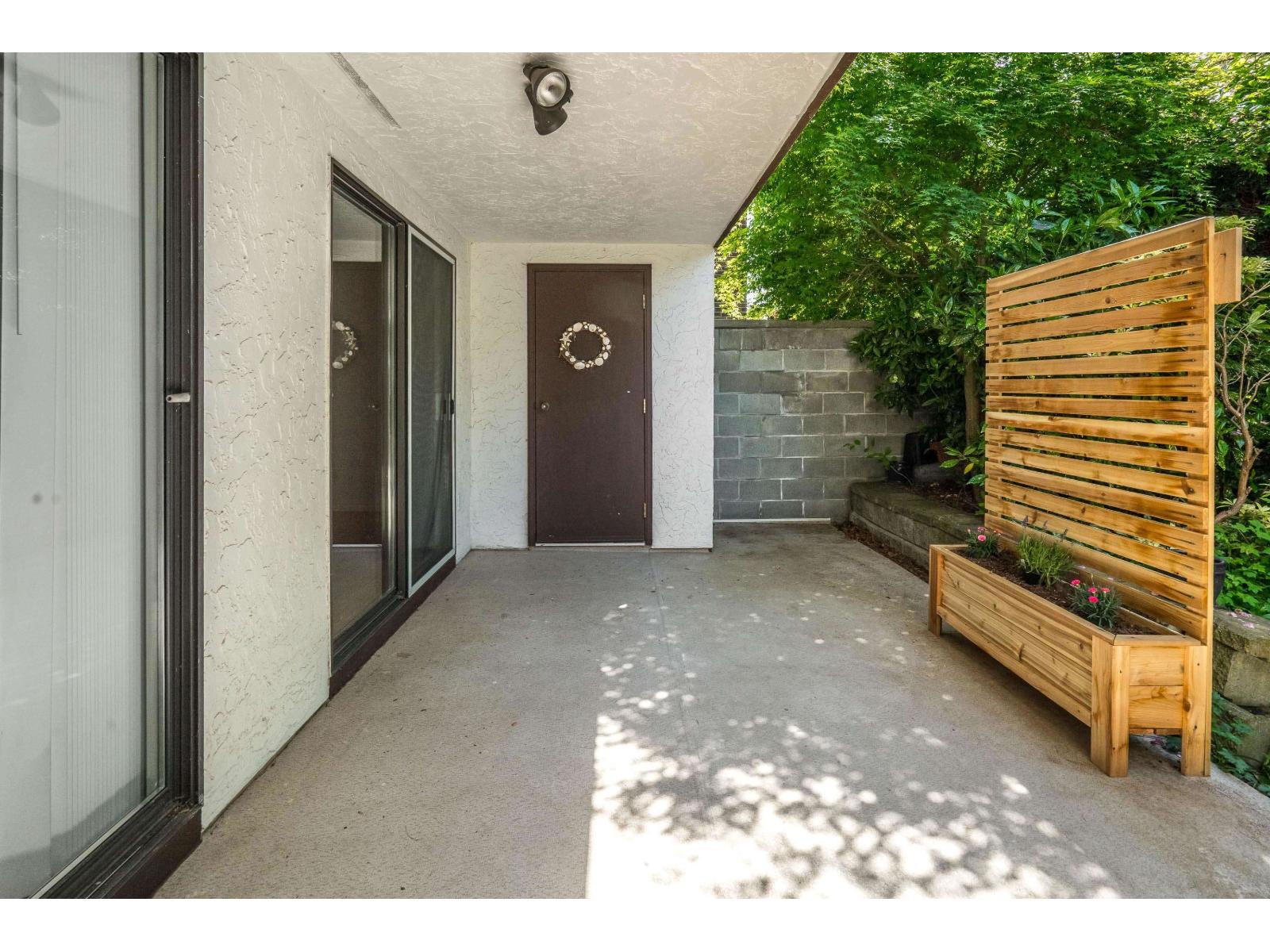 105 1520 Vidal Street, White Rock, British Columbia  V4B 3T7 - Photo 30 - R3120509