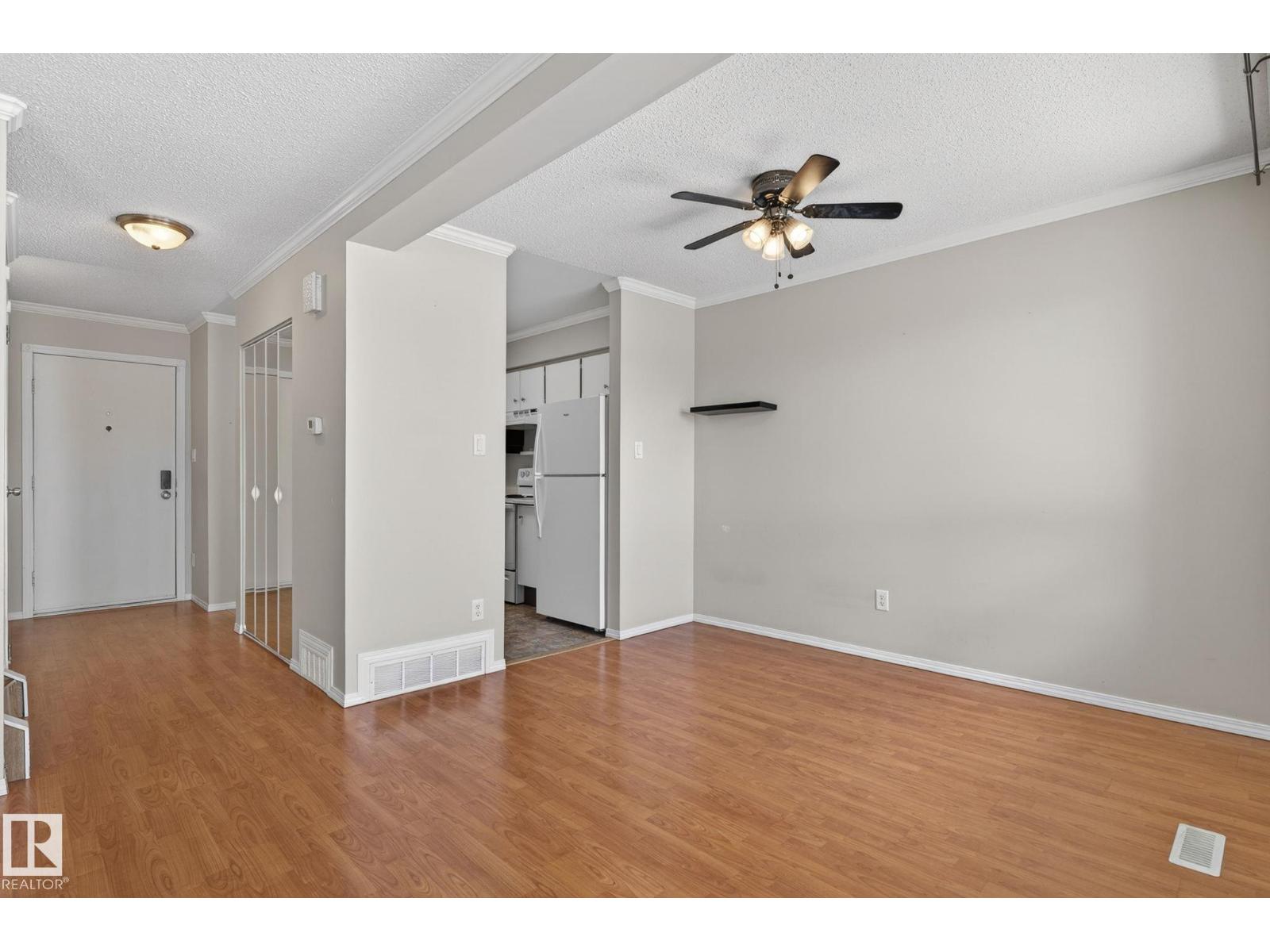 #18 17409 95 St Nw, Edmonton, Alberta  T5Z 2B1 - Photo 7 - E4487111