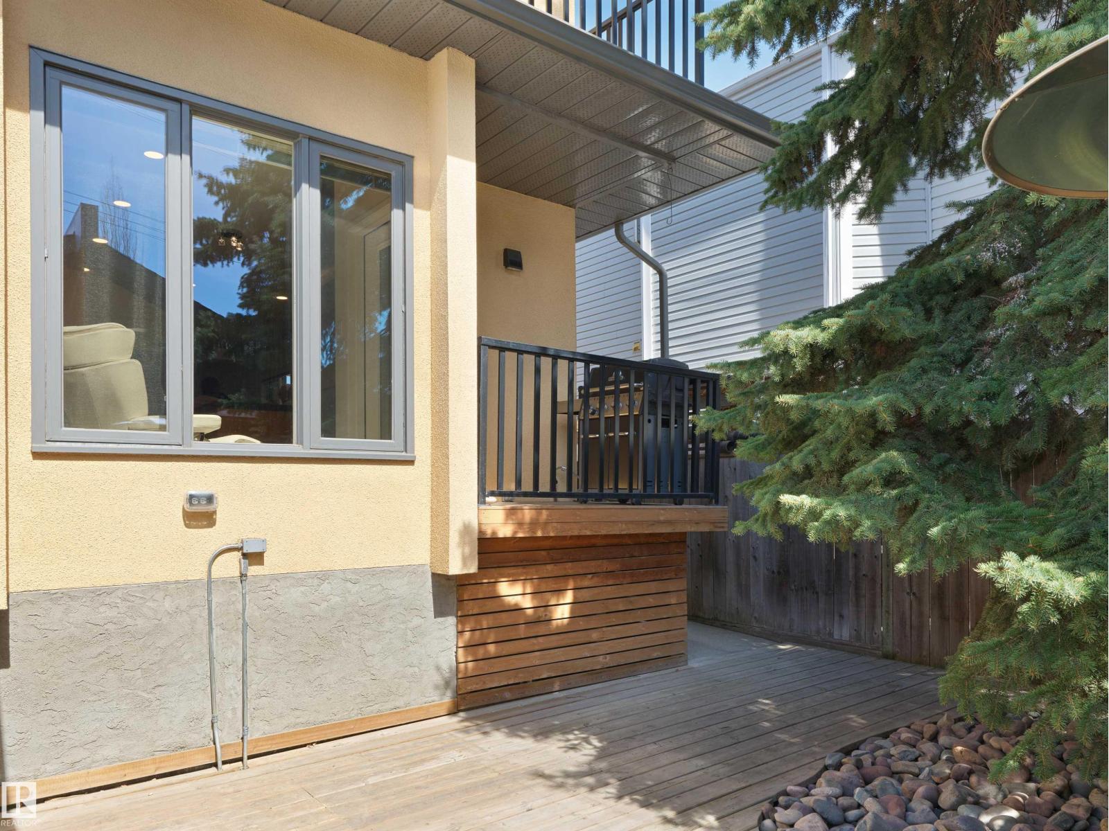 10725 University Av Nw, Edmonton, Alberta  T6E 4P8 - Photo 37 - E4487112