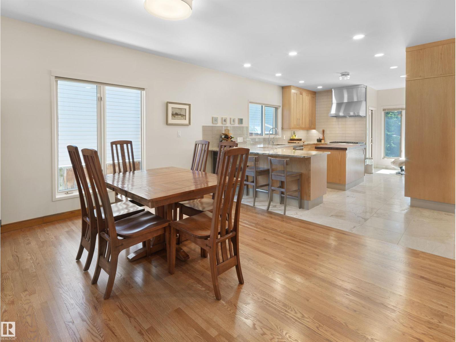 10725 University Av Nw, Edmonton, Alberta  T6E 4P8 - Photo 8 - E4487112