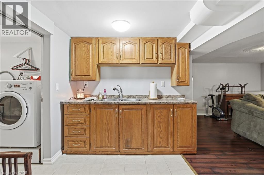 44 Lake Avenue N, Hamilton, Ontario  L8E 1L3 - Photo 27 - 40824730