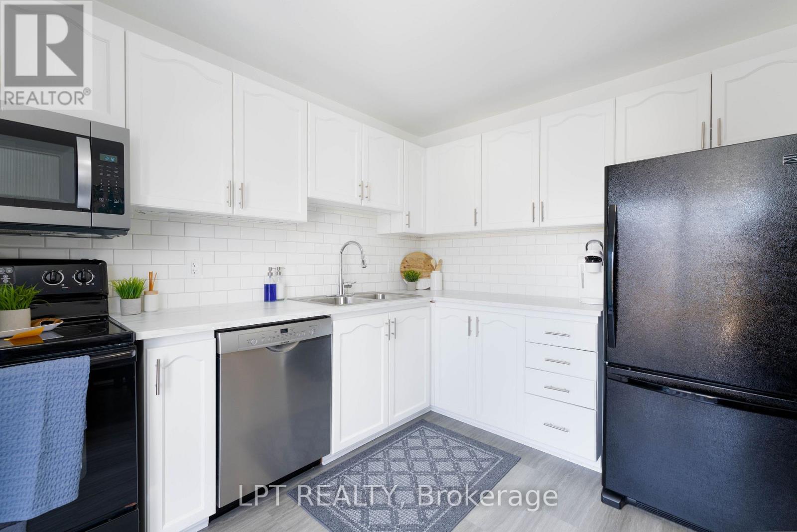 25 Hattie Court, Georgina, Ontario  L4P 3Z7 - Photo 14 - N13115190