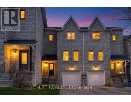 25 HATTIE COURT, Georgina, Ontario