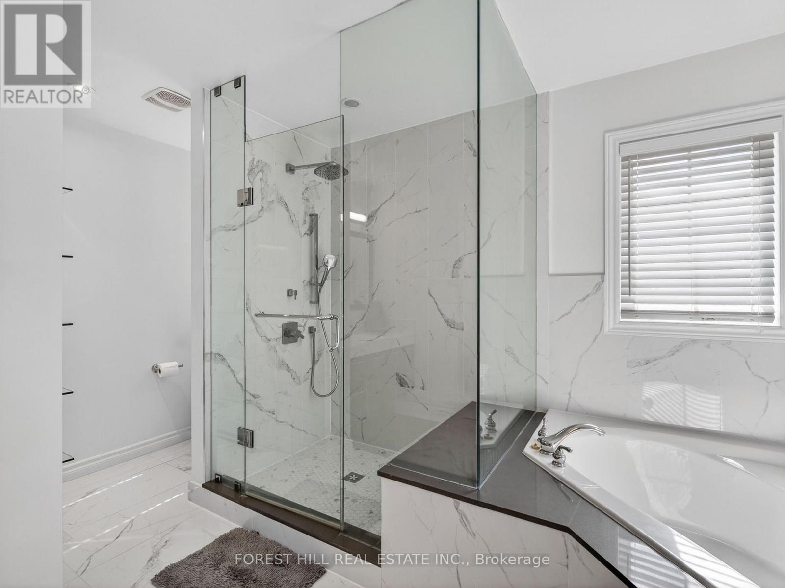 92 Seabreeze Avenue, Vaughan (Patterson), Ontario  L4J 8T7 - Photo 25 - N13115224
