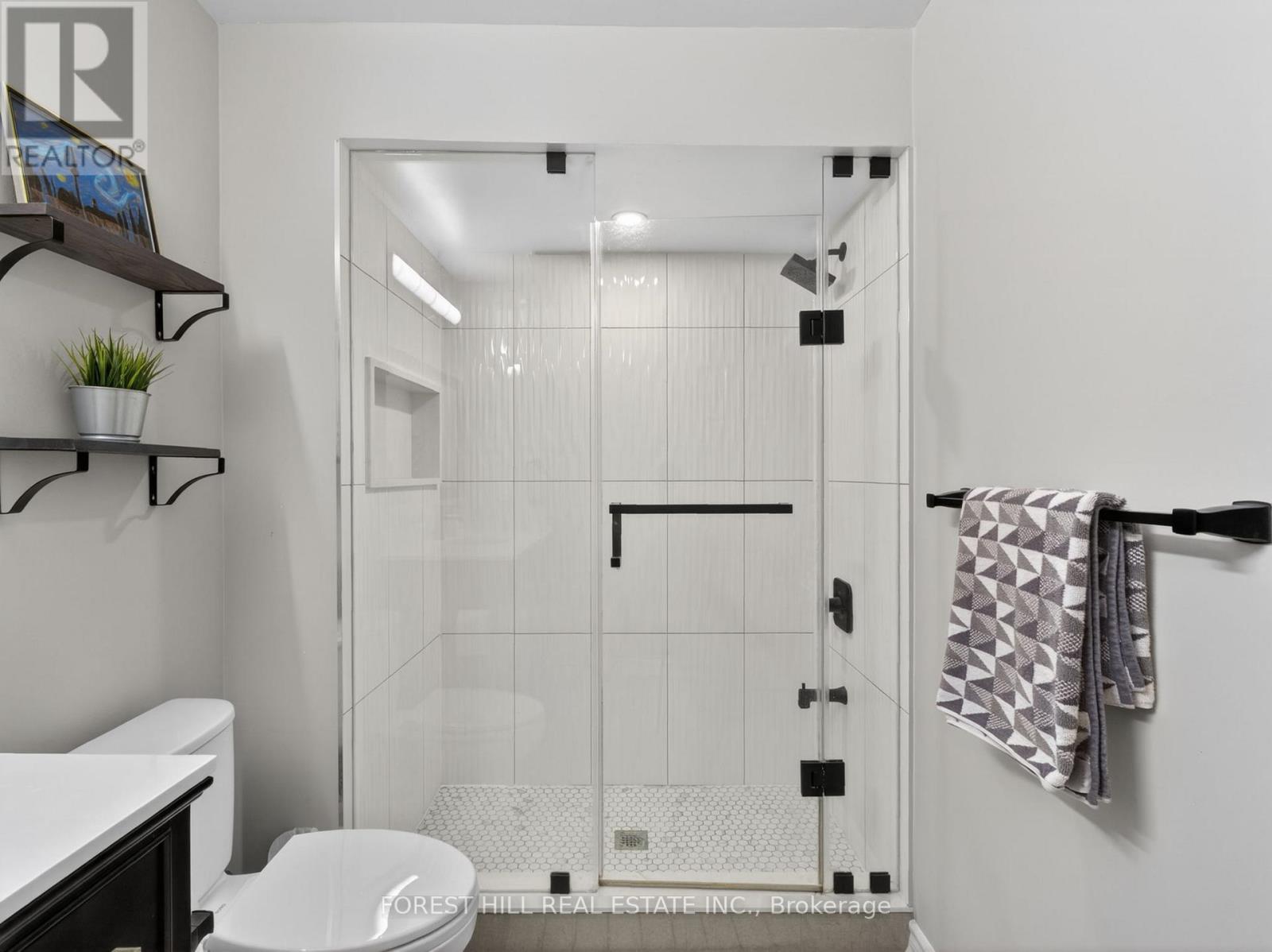 92 Seabreeze Avenue, Vaughan (Patterson), Ontario  L4J 8T7 - Photo 30 - N13115224