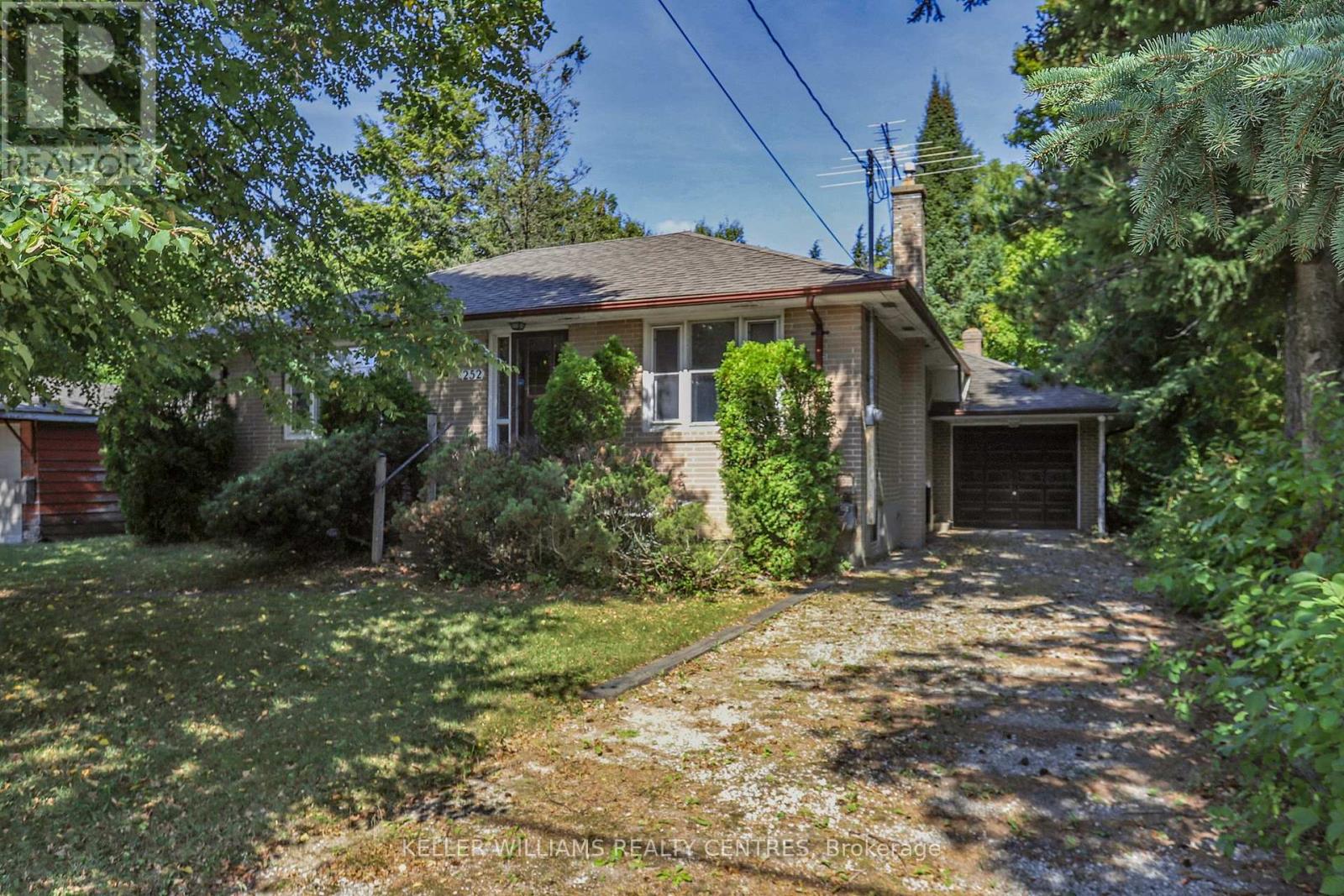 Unit B - 252 Elgin Mills Road W, Richmond Hill, Ontario  L4C 4M2 - Photo 12 - N13115280