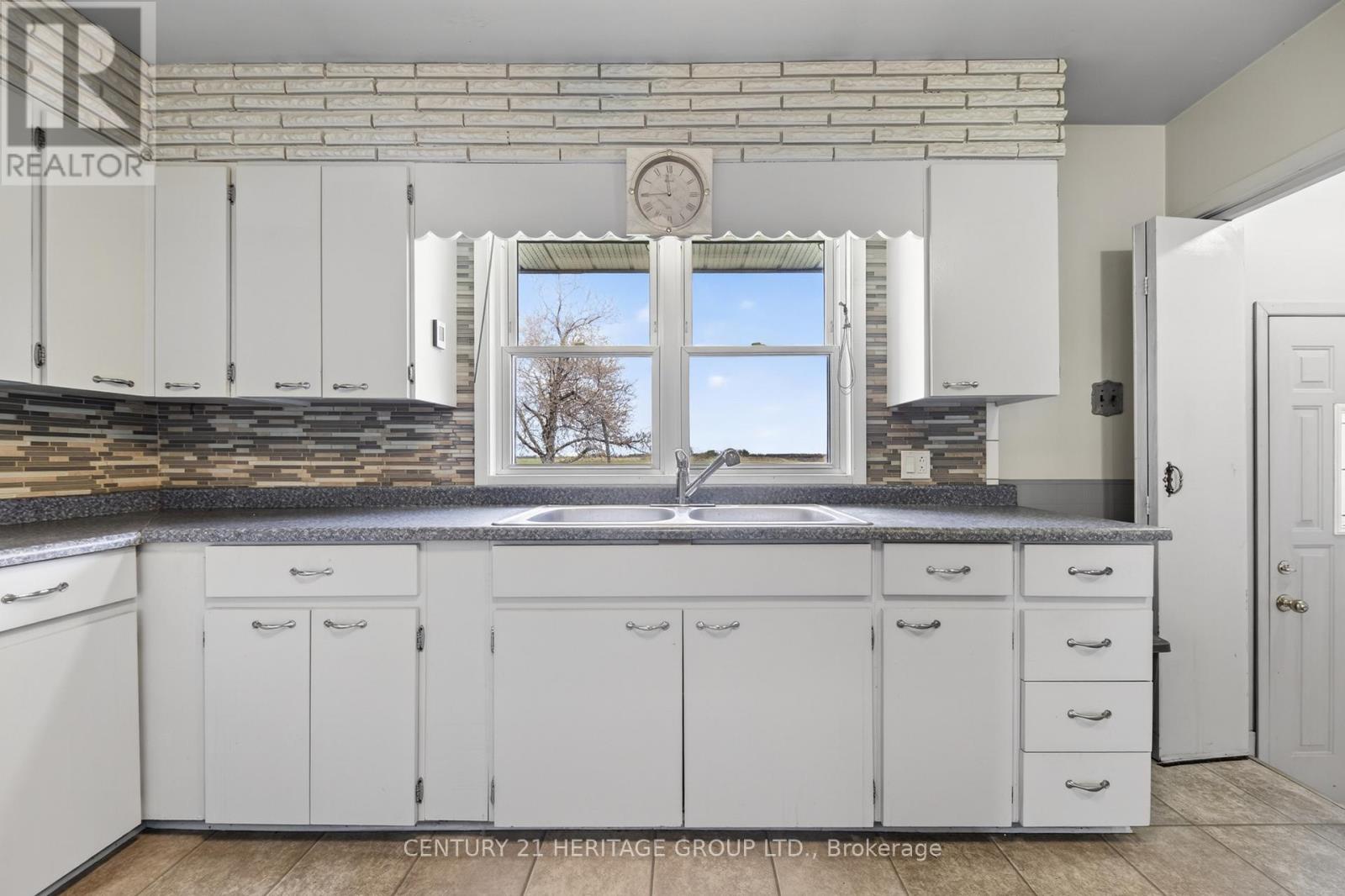 3836 County Rd 88 Road, Bradford West Gwillimbury, Ontario  L3Z 3K7 - Photo 14 - N13115324
