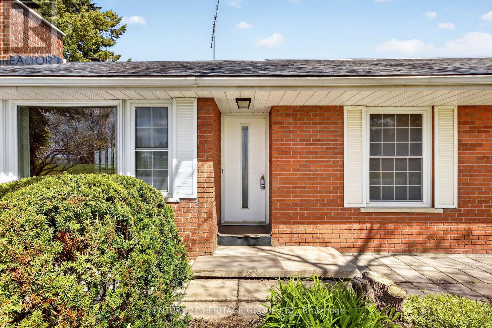 3836 County Rd 88 Road, Bradford West Gwillimbury, Ontario  L3Z 3K7 - Photo 3 - N13115324