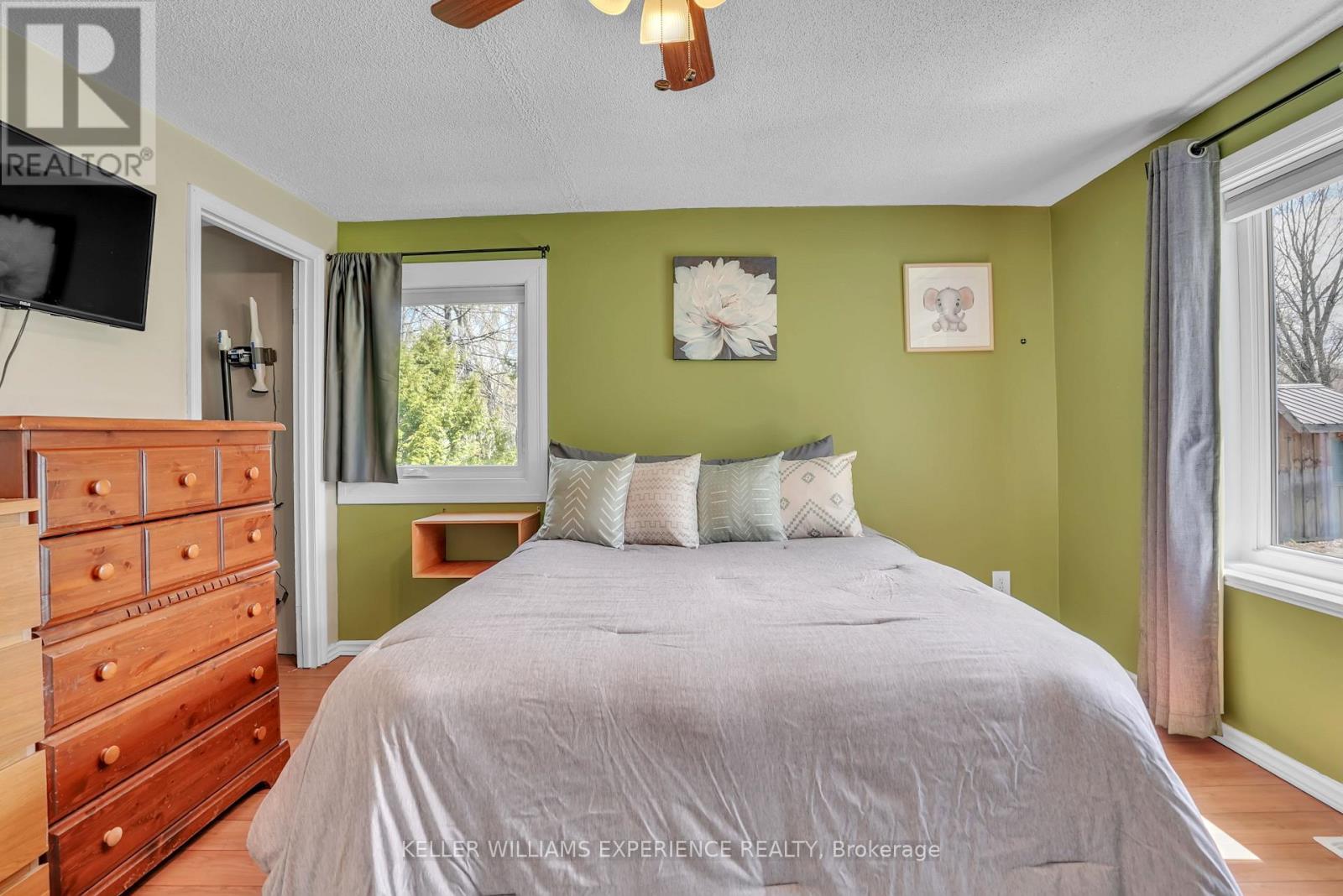6 Slemish Avenue, Springwater (Phelpston), Ontario  L0L 2K0 - Photo 12 - S13115256