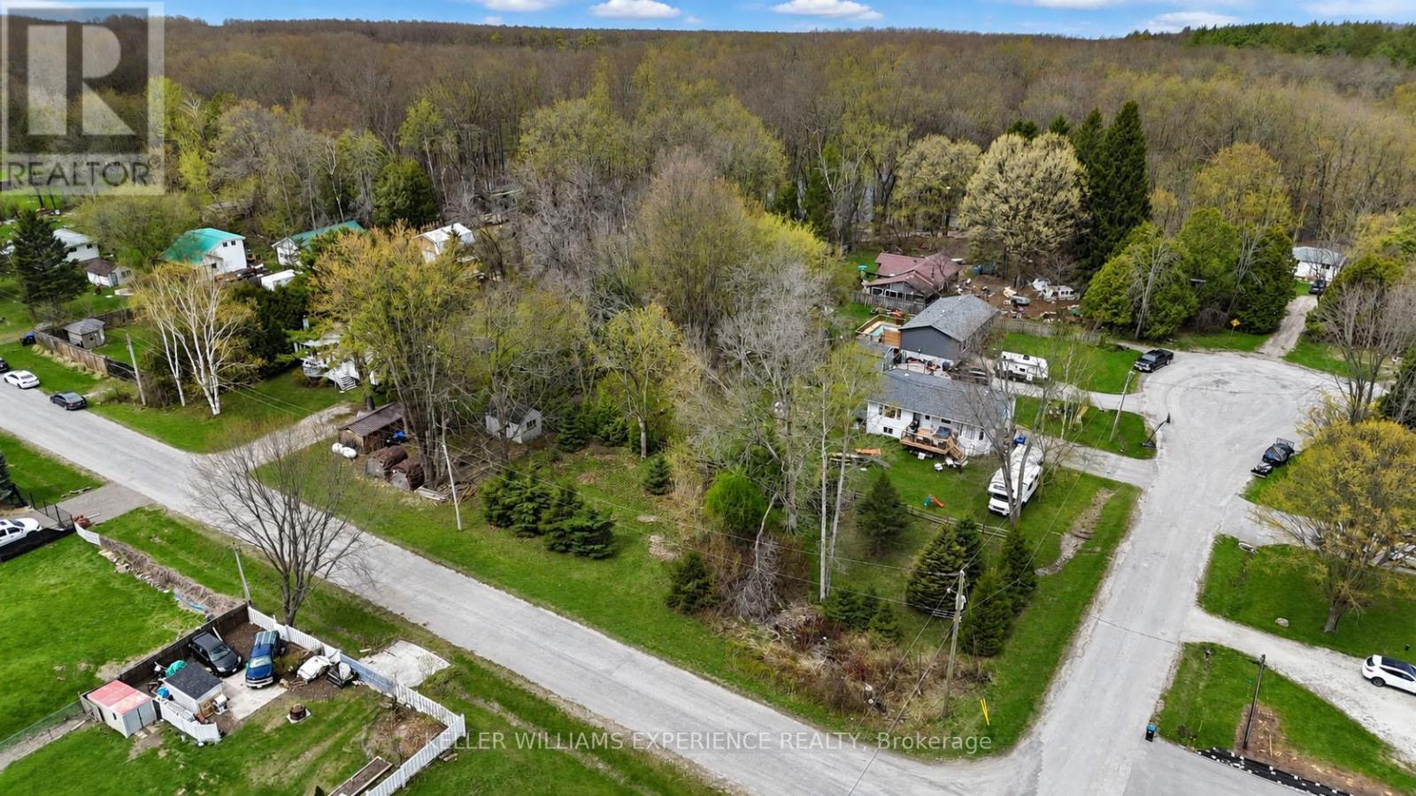 6 Slemish Avenue, Springwater (Phelpston), Ontario  L0L 2K0 - Photo 3 - S13115256