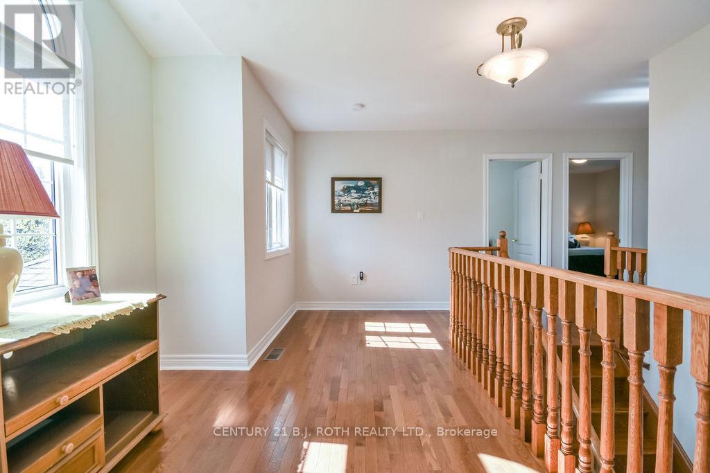 112 Crimson Ridge Road, Barrie (Bayshore), Ontario  L4N 0G9 - Photo 18 - S13115304