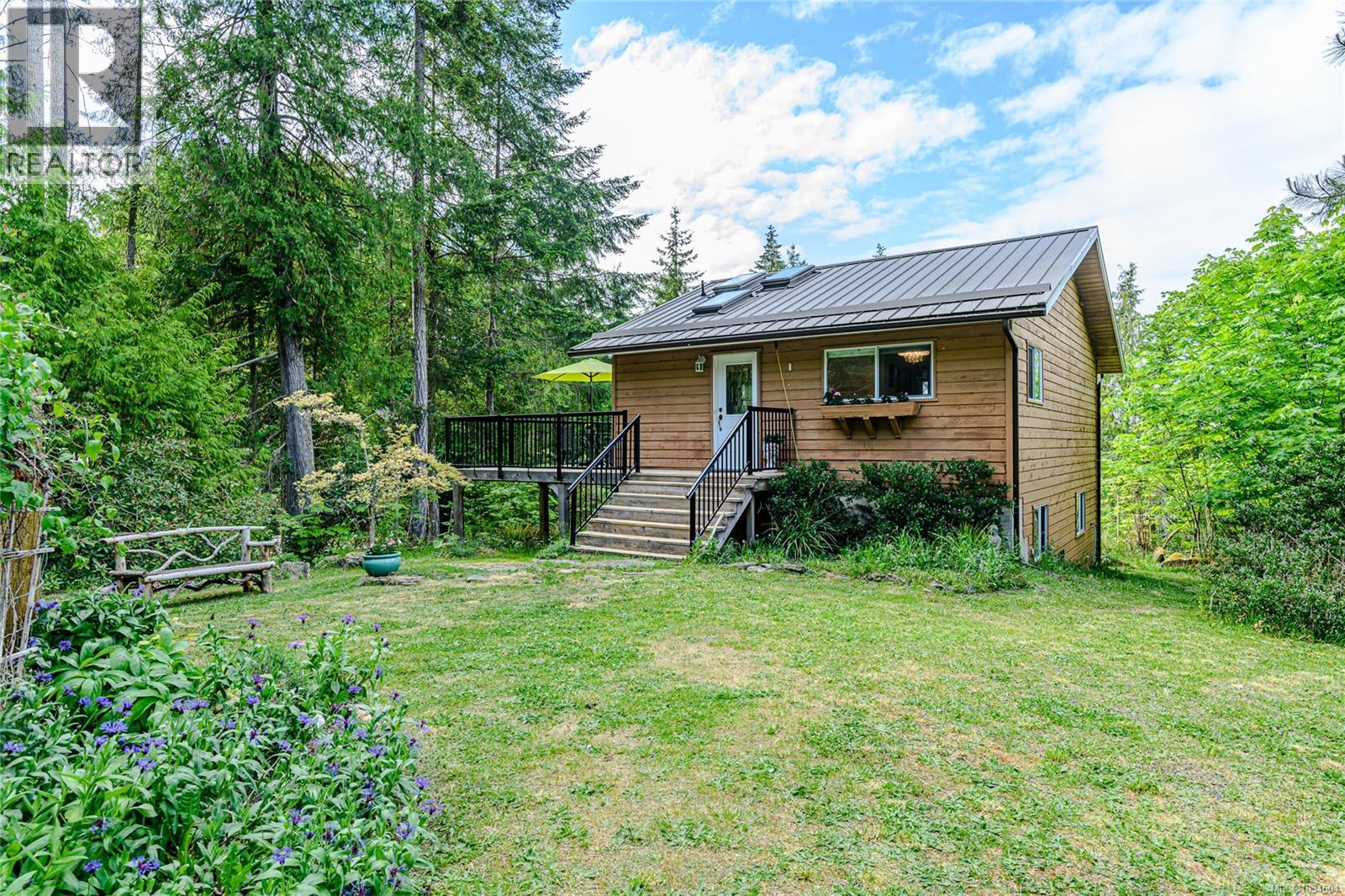 262 North View Pl, Salt Spring, British Columbia  V8K 1A9 - Photo 3 - 1034604