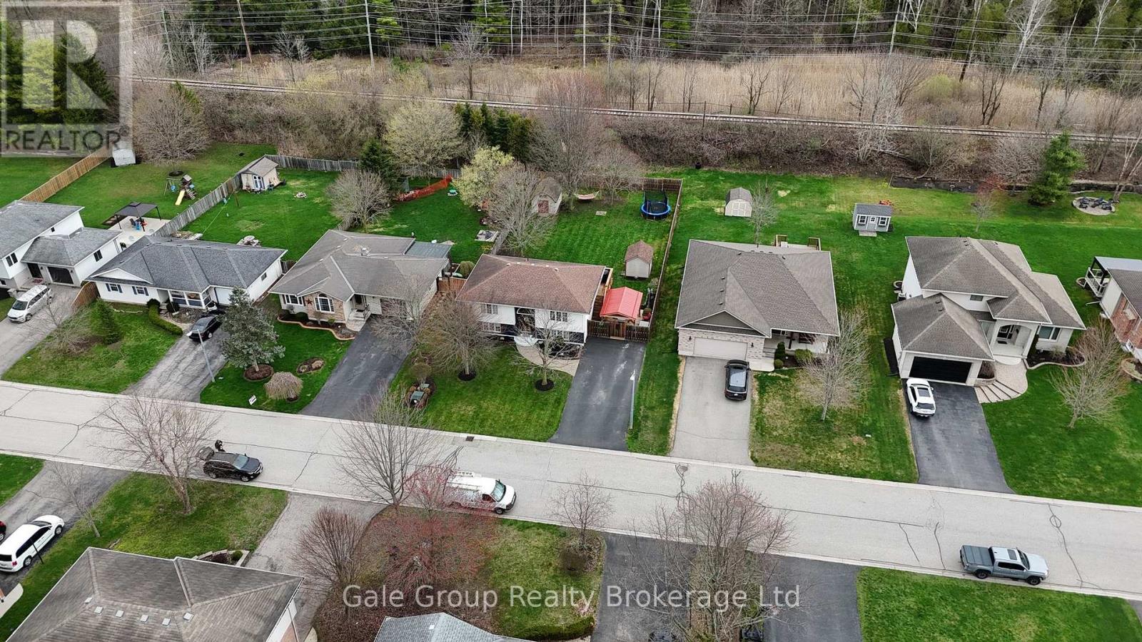 22 Lorraine Avenue, Tillsonburg, Ontario  N4G 4V3 - Photo 40 - X13115296