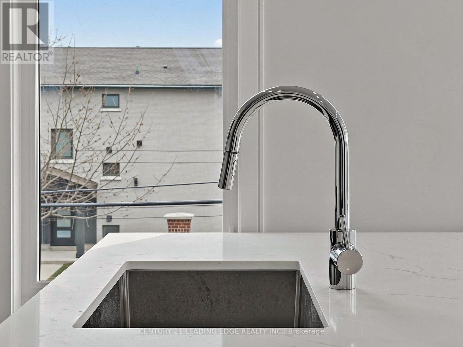 3 - 170 Dixon Road, Toronto, Ontario  M9P 2L8 - Photo 9 - W13115168
