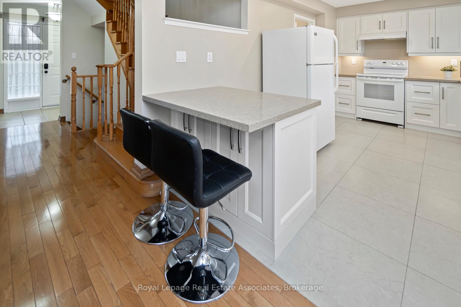 3 - 199 Hillcrest Avenue, Mississauga, Ontario  L5B 4L5 - Photo 14 - W13115172