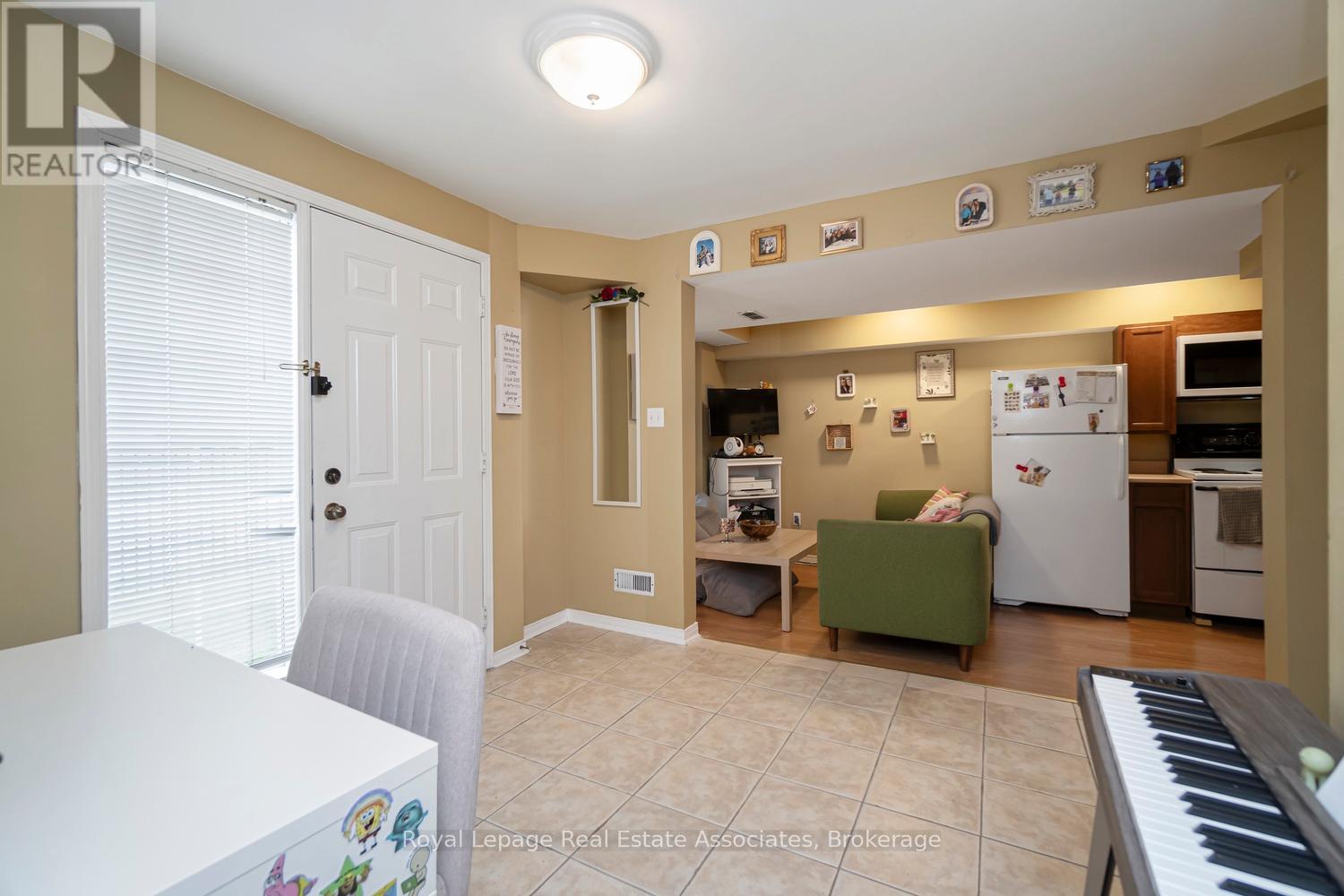 3 - 199 Hillcrest Avenue, Mississauga, Ontario  L5B 4L5 - Photo 35 - W13115172