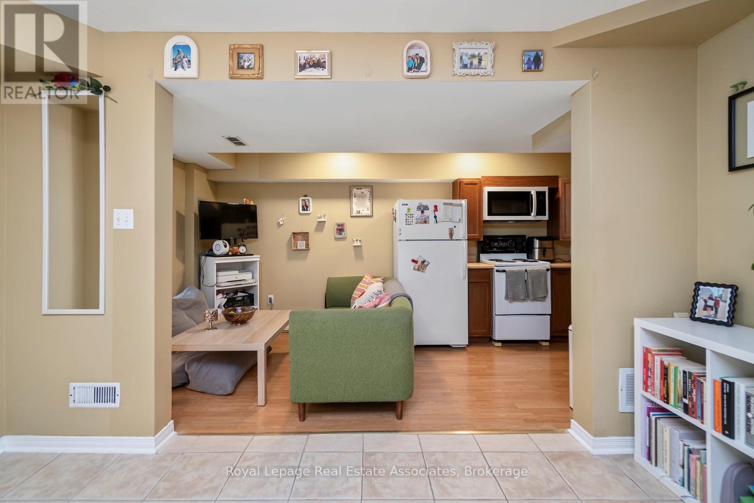 3 - 199 Hillcrest Avenue, Mississauga, Ontario  L5B 4L5 - Photo 36 - W13115172