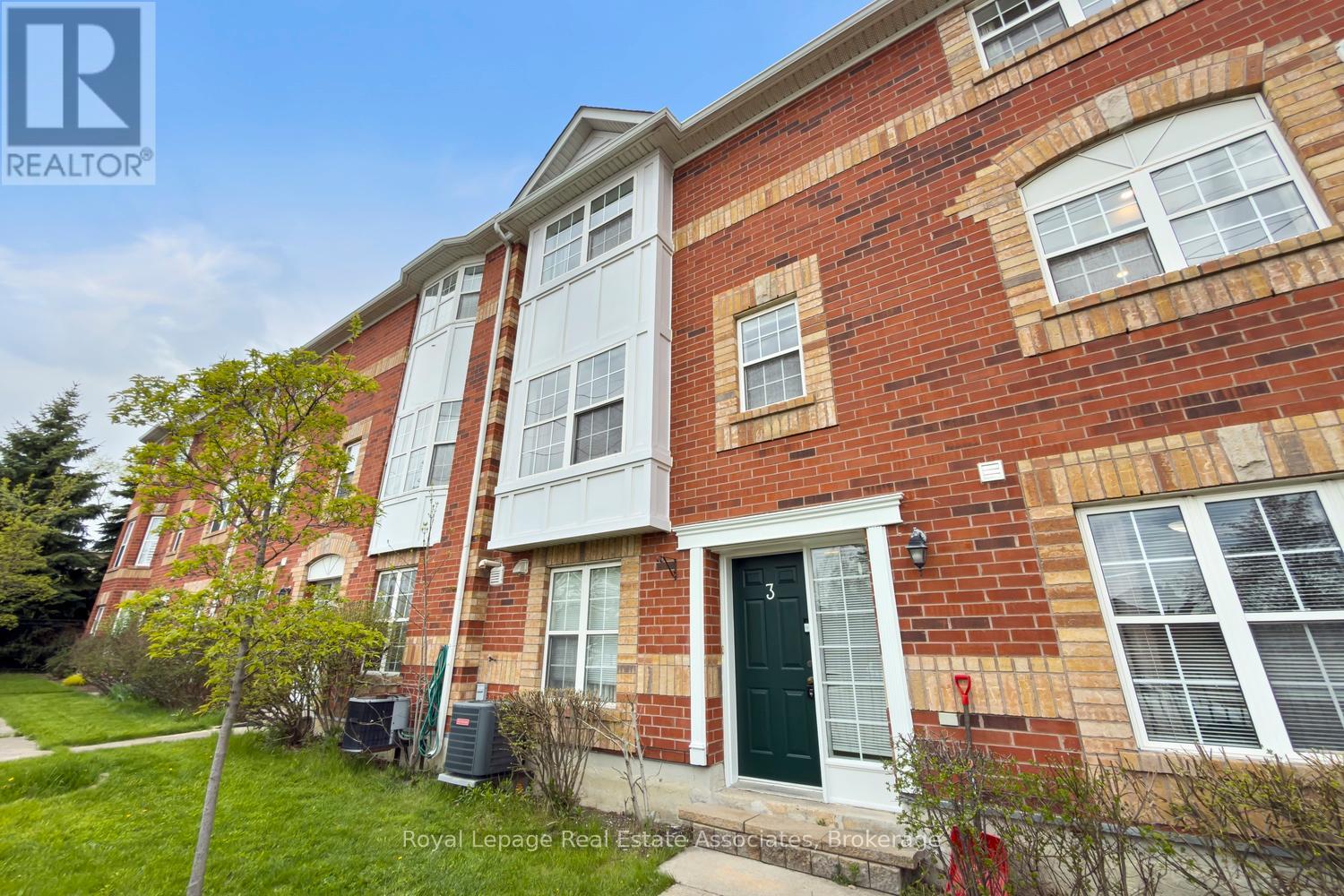 3 - 199 Hillcrest Avenue, Mississauga, Ontario  L5B 4L5 - Photo 45 - W13115172