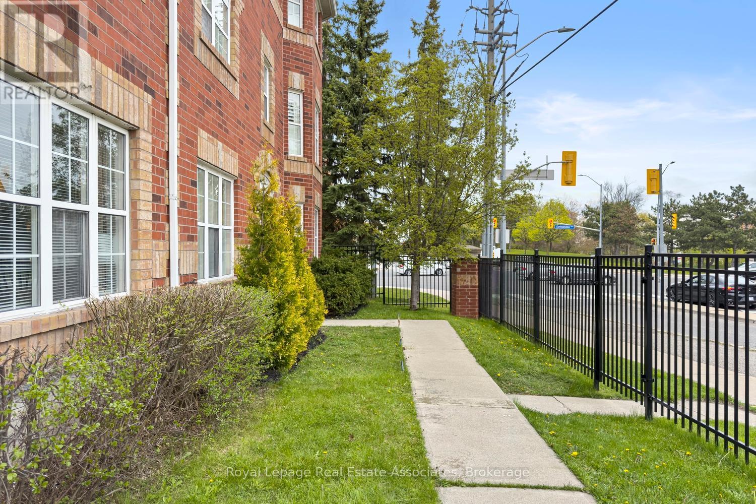 3 - 199 Hillcrest Avenue, Mississauga, Ontario  L5B 4L5 - Photo 46 - W13115172