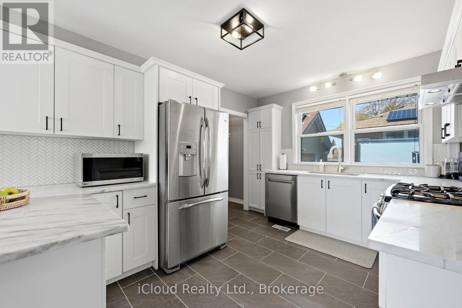 146 Wynford Place, Halton Hills, Ontario  L7J 2L5 - Photo 19 - W13115222